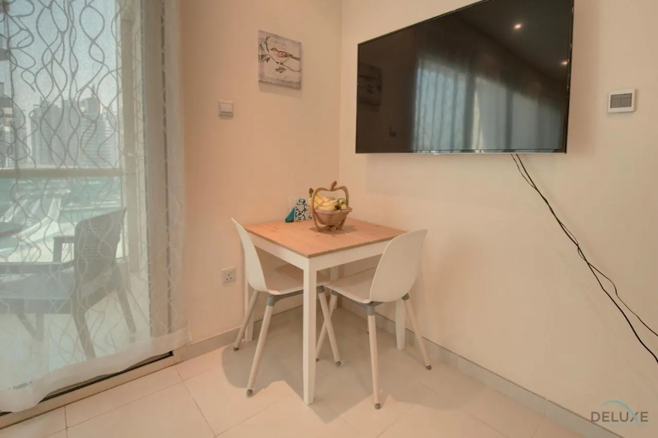 Modern Studio At Royal Oceanic Jbr By Deluxe Holiday Homes Dubai Birleşik Arap Emirlikleri